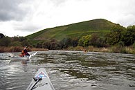 Das Altwasser ist mit 7,5 km rund 4,3 km l&auml;nger als die Schifffahrtstrasse.